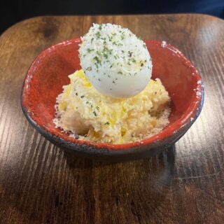 定番人気の「ポテトサラダ」は、どこか懐かしい味わい。 お刺身…
